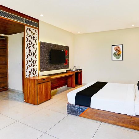 The Frist Collection Hotel นิวเดลี ภายนอก รูปภาพ
