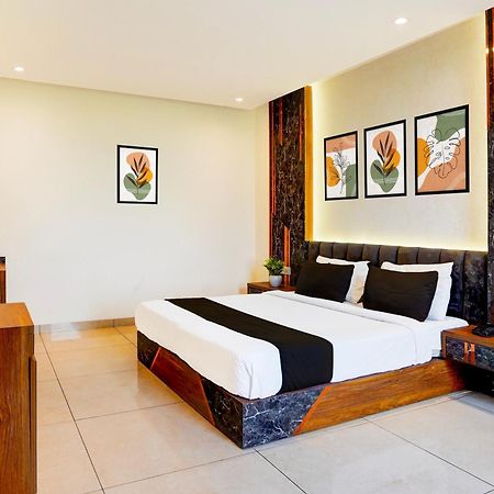 The Frist Collection Hotel นิวเดลี ภายนอก รูปภาพ