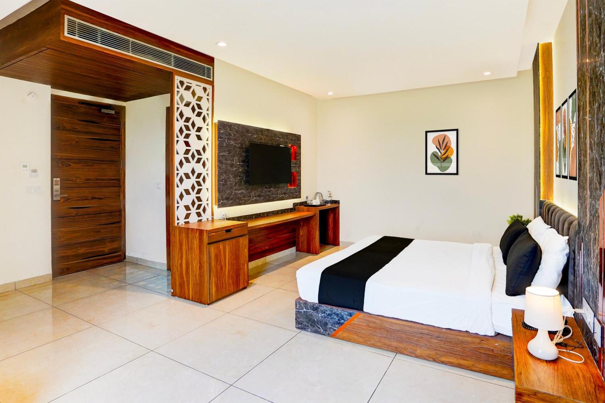 The Frist Collection Hotel นิวเดลี ภายนอก รูปภาพ